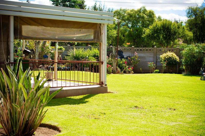 4 Bedroom Property for Sale in Hospitaalpark Free State